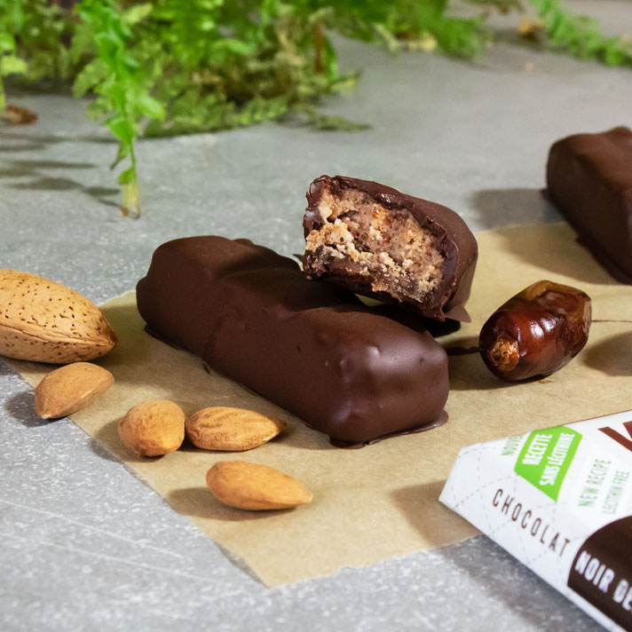 Recette de Barres au Chocolat : Amandes & Caramel de Dattes