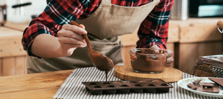 Chocolats faits maison pr bonbons de fêtes par emicuisine. Une