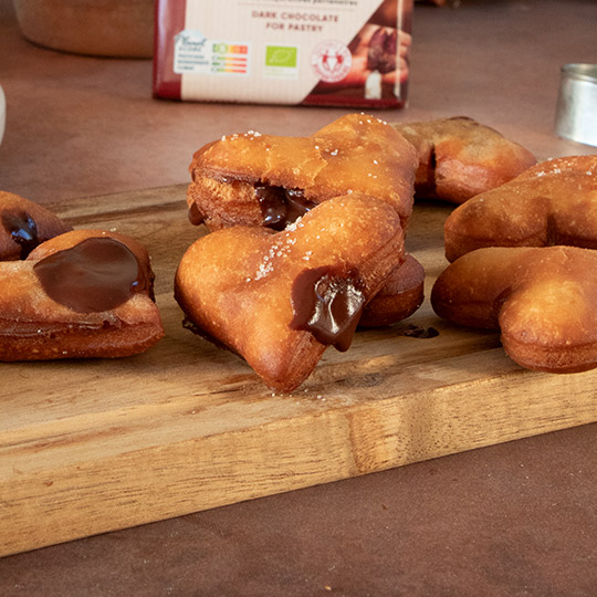 Recette de beignets coeurs fourrés au chocolat