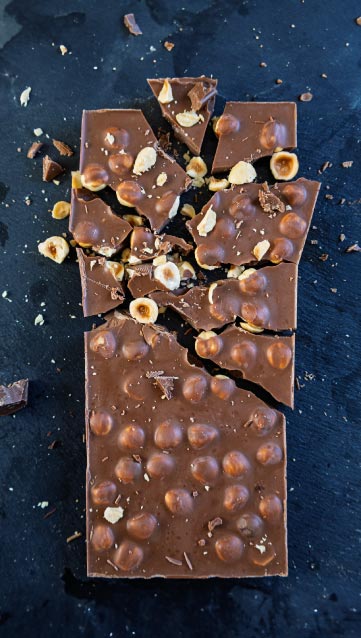 Chocolat au lait 40% cacao aux noisettes entières