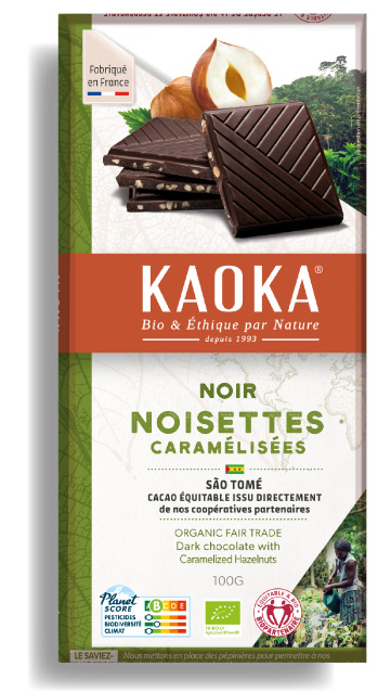 Tablette de chocolat noir 66% cacao aux éclats de noisettes caramélisés de la marque Kaoka