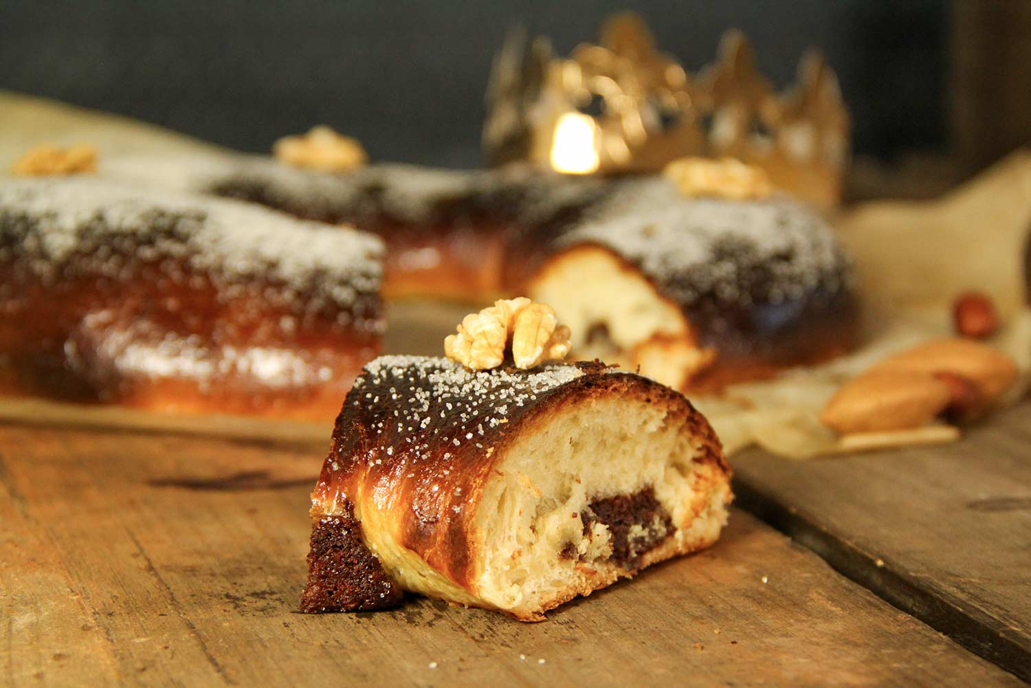 Recette de brioche des rois fourrée à la frangipane au chocolat noir