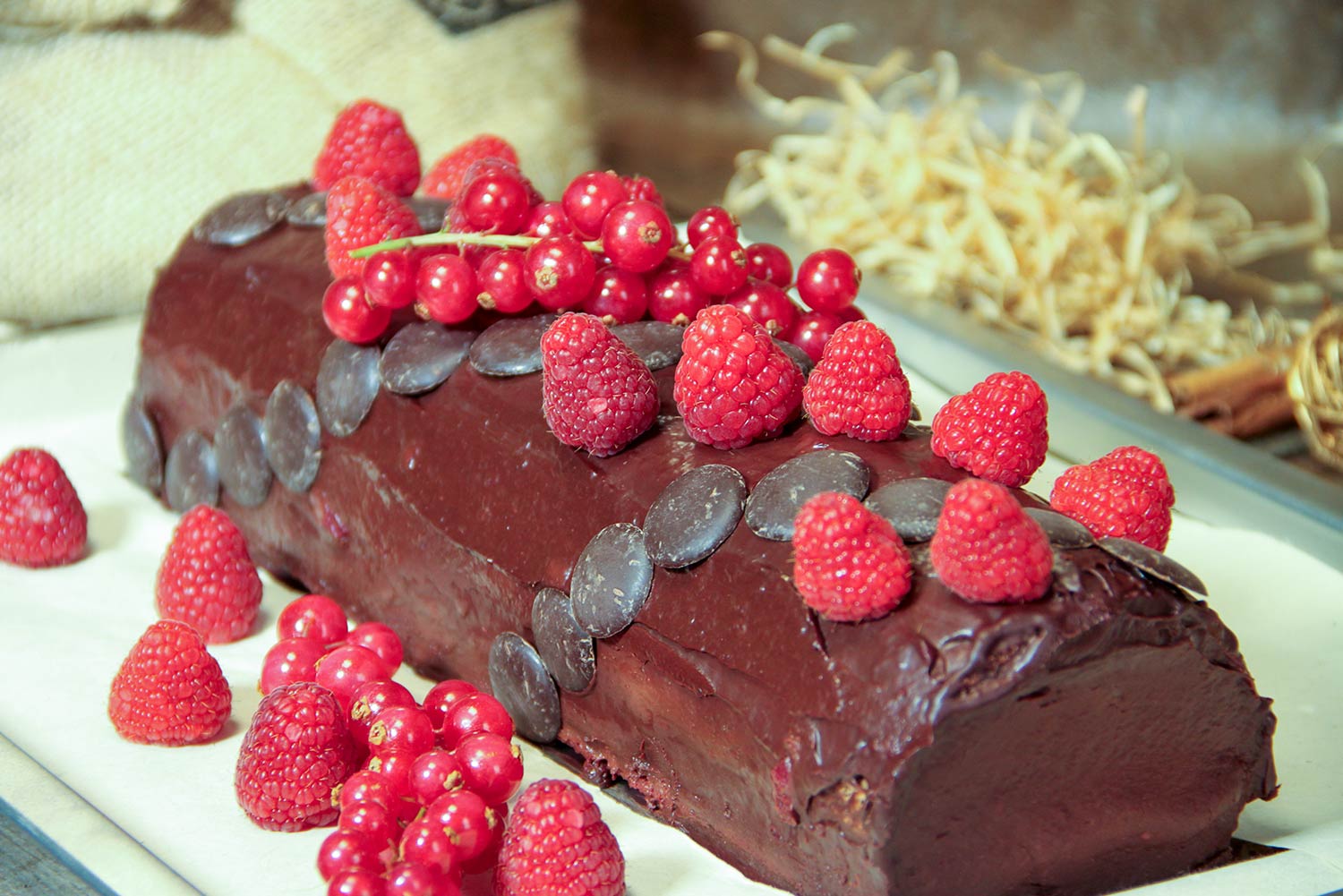Recette de bûche au chocolat et aux framboises