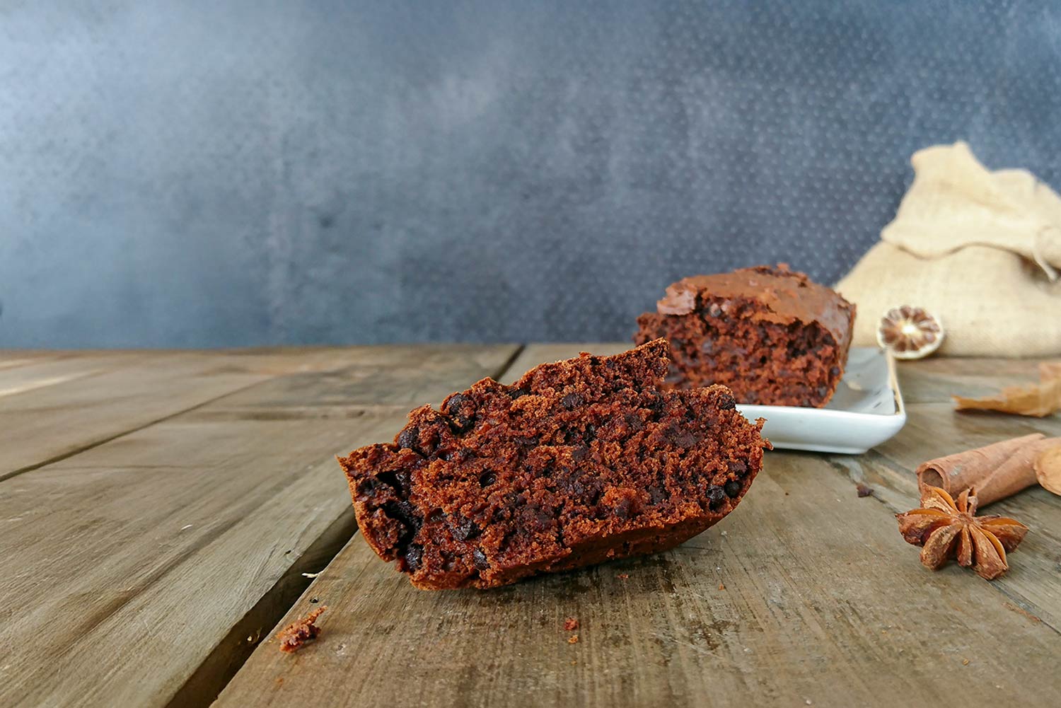 Recette de cake sucré vegan à la butternut et aux pépites de chocolat