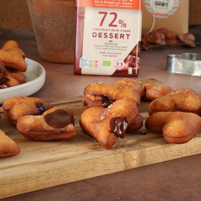 recette-de-beignets-coeurs-fourres-chocolat-noir-2