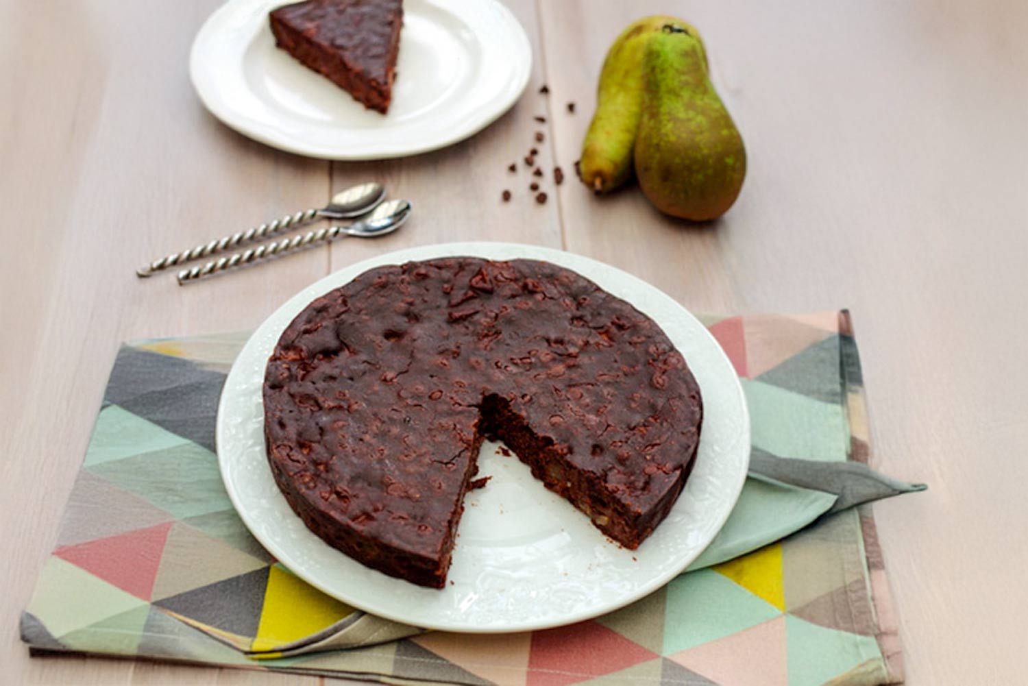 Recette de gâteau vegan à la poire et au chocolat