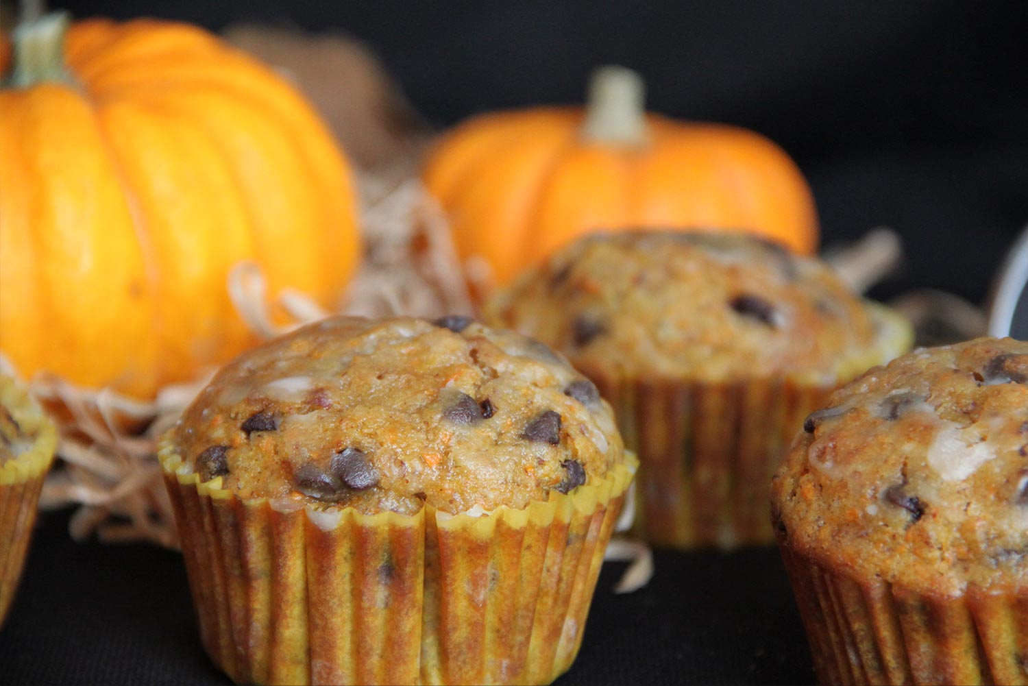 Recette de muffins à la carotte, orange et aux pépites de chocolat noir