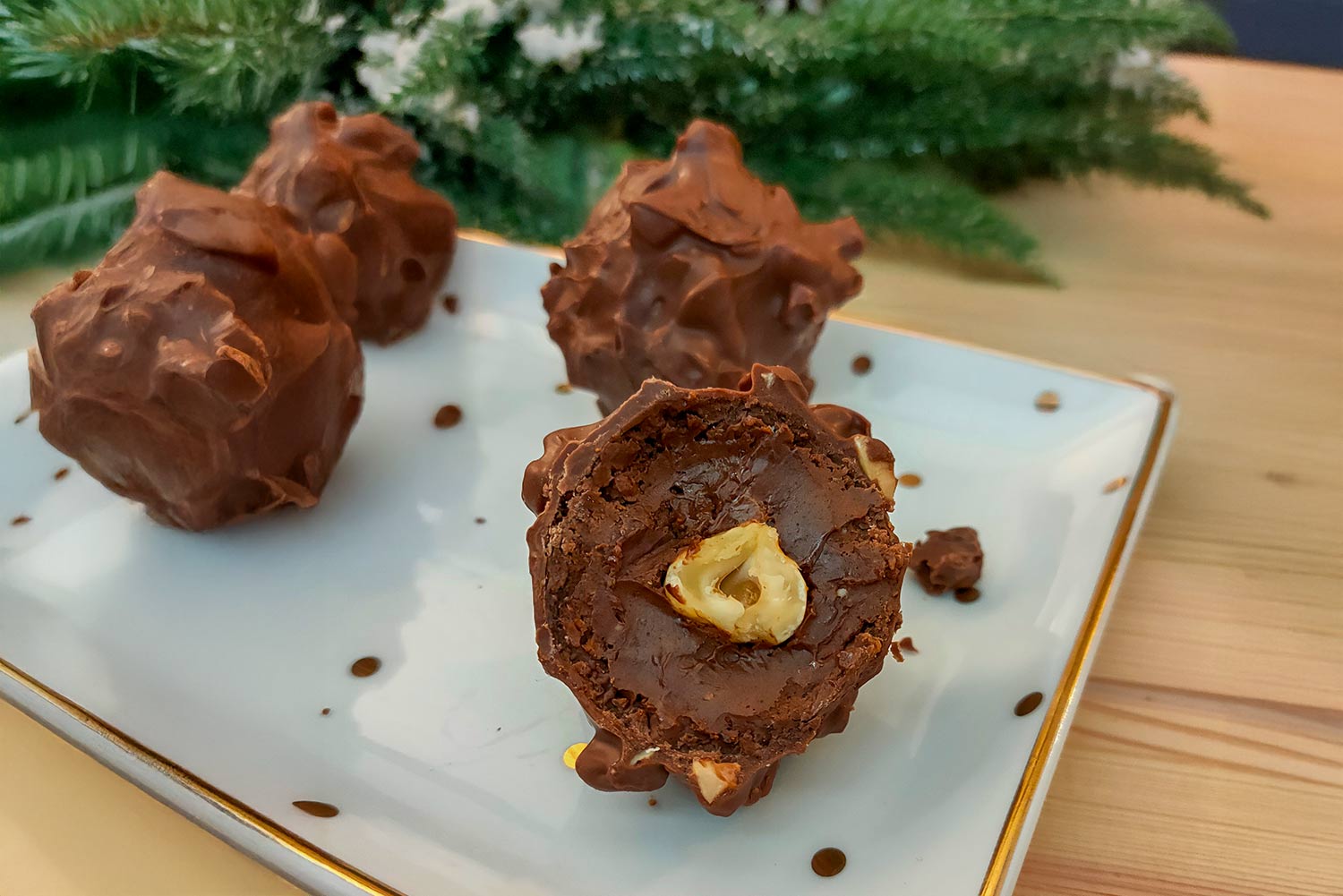 Rochers au chocolat au lait et aux noisettes