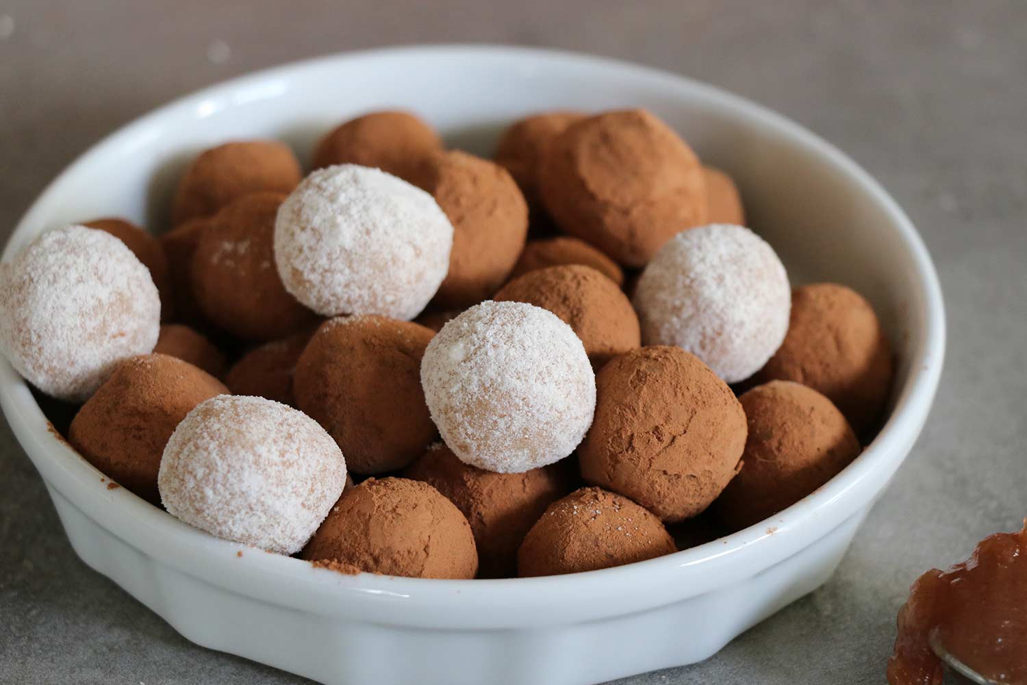Recette de truffes au chocolat blanc et à la crème de marrons